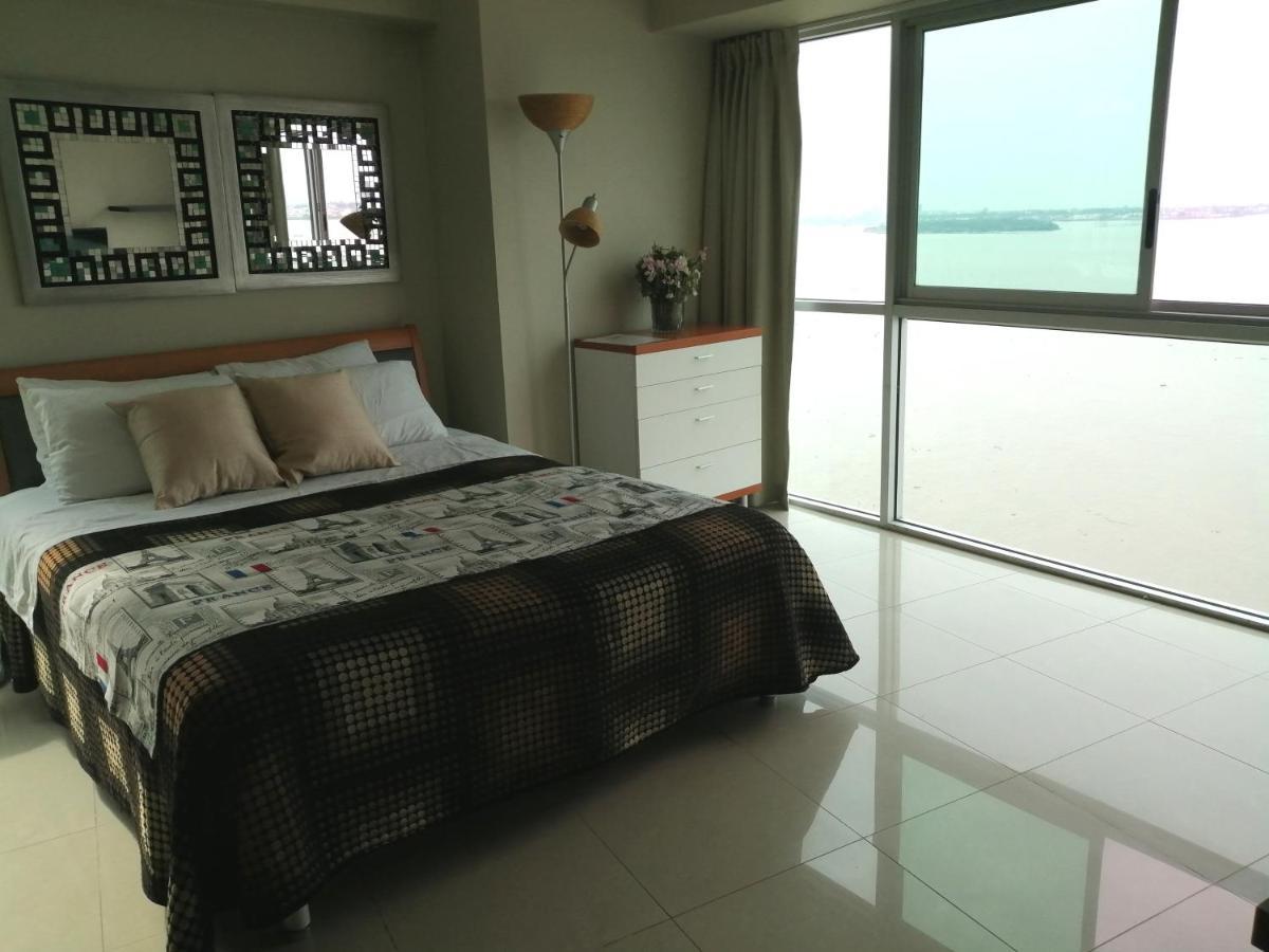 Puerto Santa Ana Suites Guayaquil Kültér fotó