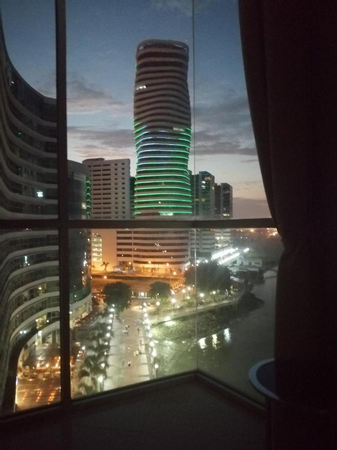 Puerto Santa Ana Suites Guayaquil Kültér fotó