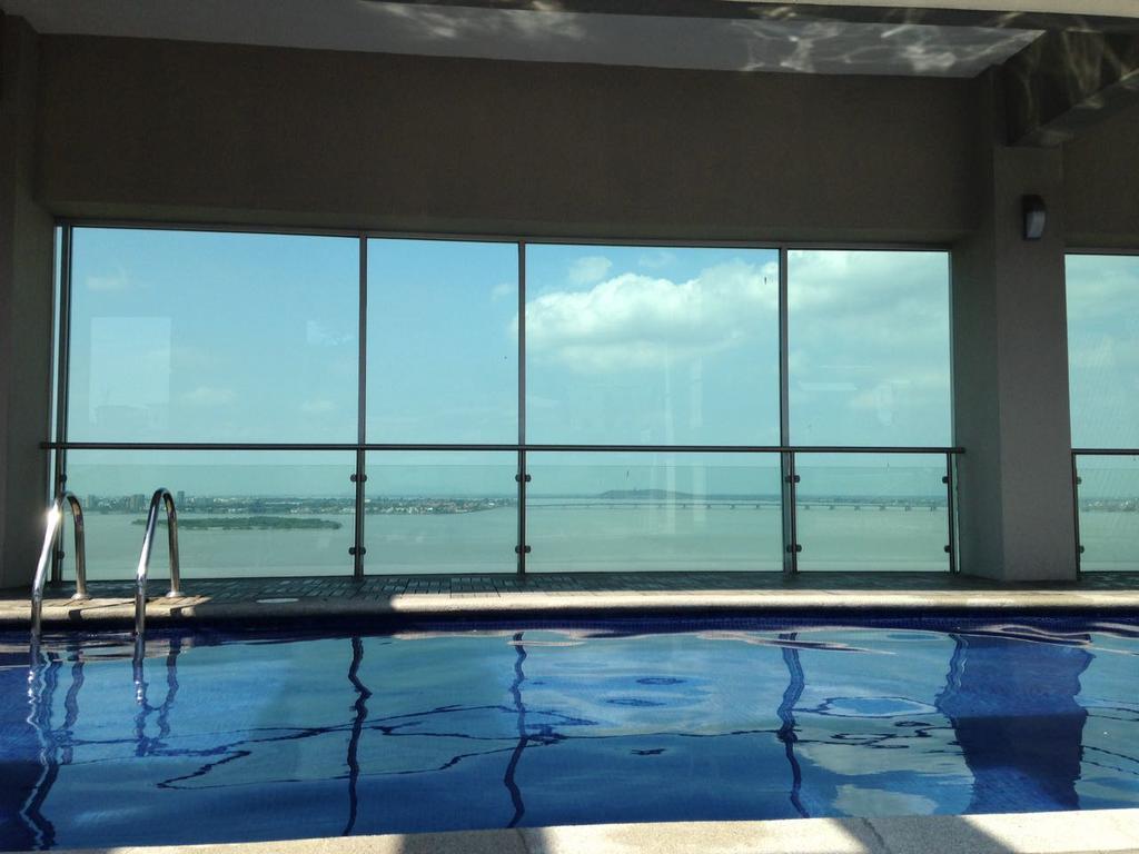 Puerto Santa Ana Suites Guayaquil Kültér fotó