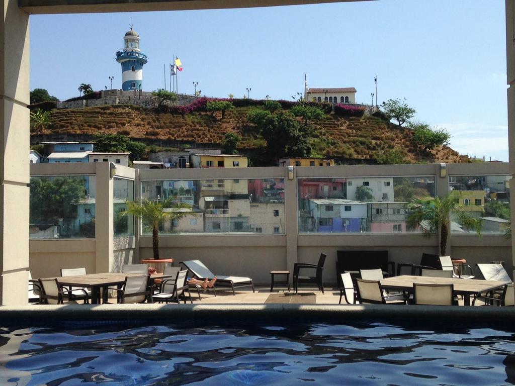 Puerto Santa Ana Suites Guayaquil Kültér fotó